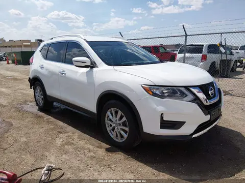 KNMAT2MV4HP535218 — 2017 Nissan Rogue SV, Задняя часть (Rear), фото до ремонта