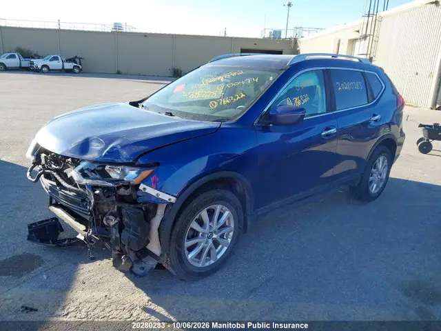 5N1AT2MV2JC766322 — 2018 Nissan Rogue SV, фото 2 с аукциона IAAI 13.10.2026, Передняя часть
