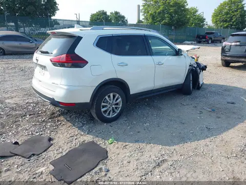 2018 Nissan ROGUE SV VIN 5N1AT2MV4JC801992 фото 4