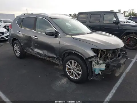 KNMAT2MT1JP511494 — 2018 Nissan Rogue SV, Left & Right Side, фото до ремонта