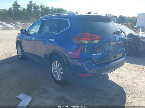 2018 Nissan ROGUE SV VIN JN8AT2MV8JW303219 фото 3