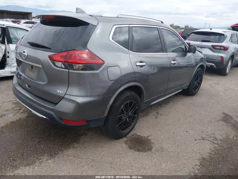 2018 Nissan ROGUE SV VIN JN8AT2MT8JW463292 фото 4