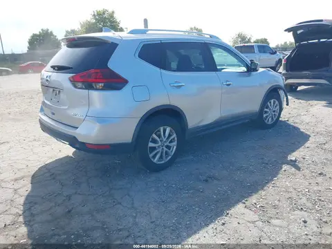 2018 Nissan ROGUE SV VIN KNMAT2MV4JP530056 фото 4