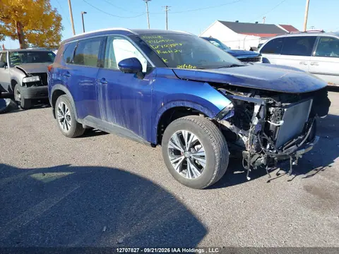 5N1AT3BB2MC743092 — 2021 Nissan Rogue SV, Передняя часть (Front), фото до ремонта