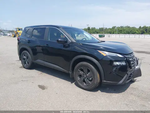 5N1BT3BA6TC860703 — 2026 Nissan Rogue SV, Передняя часть слева (Left Front), фото до ремонта