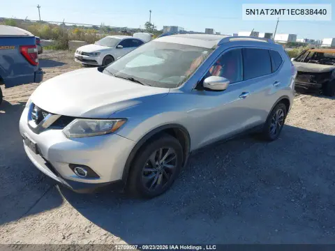2014 Nissan Rogue S/Sl/Sv VIN 5N1AT2MT1EC838440 фото 3