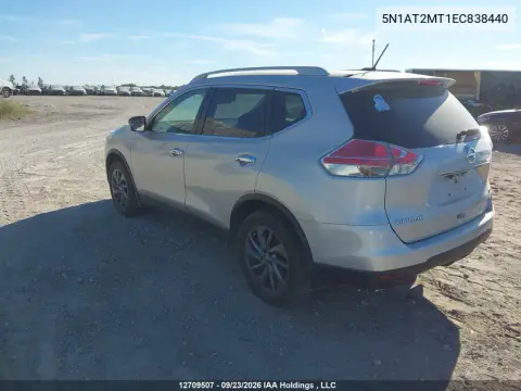 2014 Nissan Rogue S/Sl/Sv VIN 5N1AT2MT1EC838440 фото 4