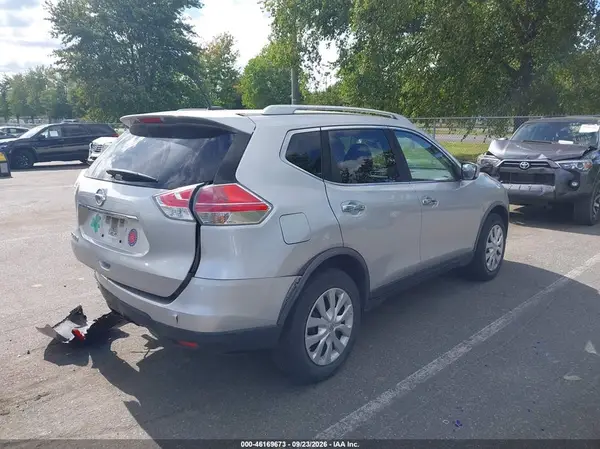 JN8AT2MT8GW007673 — 2016 Nissan Rogue, фото 4 с аукциона IAAI, Задняя часть
