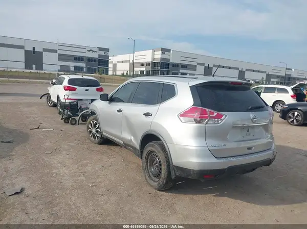 JN8AT2MV3GW145008 — 2016 Nissan Rogue, фото 3 с аукциона IAAI, Передняя часть