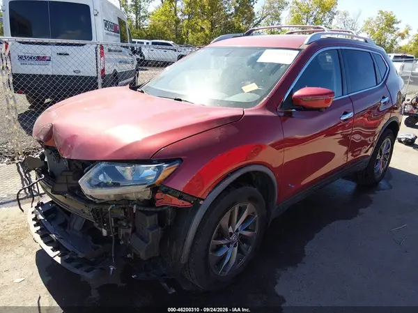JN8AT2MV3GW144697 — 2016 Nissan Rogue, фото 2 с аукциона IAAI 13.10.2026, Передняя часть