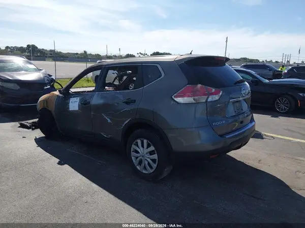 JN8AT2MT5GW005315 — 2016 Nissan Rogue, фото 3 с аукциона IAAI, Пожар двигателя