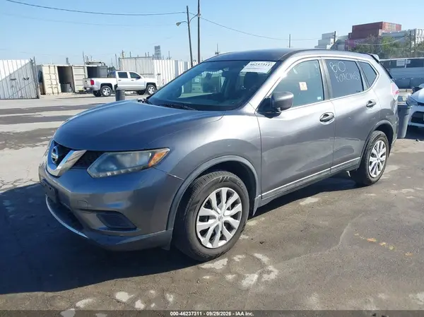5N1AT2MM5GC881626 — 2016 Nissan Rogue, фото 2 с аукциона IAAI, Задняя часть