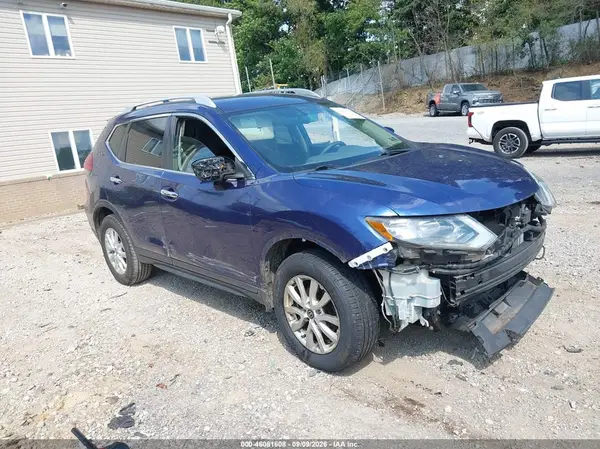 5N1AT2MV1HC875168 — 2017 Nissan Rogue, Передняя часть (Front End), фото до ремонта