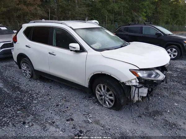 JN8AT2MVXHW253675 — 2017 Nissan Rogue, Передняя часть (Front End), фото до ремонта