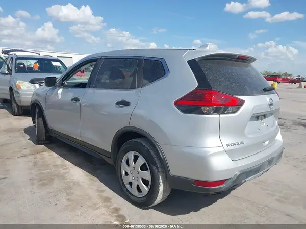 KNMAT2MT4HP564829 — 2017 Nissan Rogue, фото 3 с аукциона IAAI 14.10.2026, Передняя часть