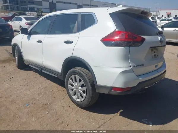 KNMAT2MT7HP573170 — 2017 Nissan Rogue, фото 3 с аукциона IAAI 13.10.2026, Передняя часть