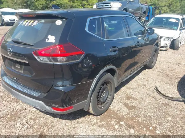 JN8AT2MTXHW130232 — 2017 Nissan Rogue, фото 4 с аукциона IAAI, Передняя часть