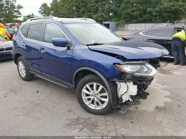 JN8AT2MV9HW000914 — 2017 Nissan Rogue, Передняя часть (Front End), фото до ремонта