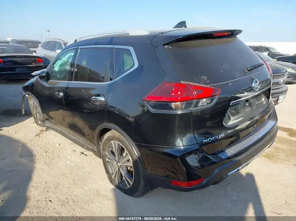 5N1AT2MT9HC881718 — 2017 Nissan Rogue, фото 3 с аукциона IAAI 10.10.2026, Передняя часть