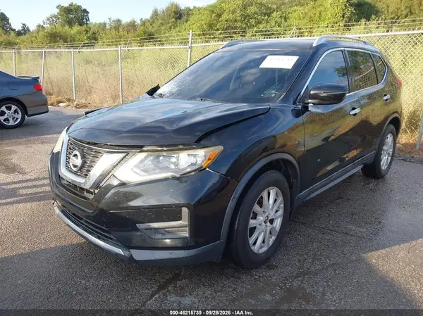5N1AT2MT4HC827906 — 2017 Nissan Rogue, фото 2 с аукциона IAAI, Правый бок