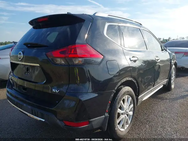5N1AT2MT4HC827906 — 2017 Nissan Rogue, фото 4 с аукциона IAAI, Правый бок
