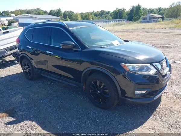 JN8AT2MT0HW394849 — 2017 Nissan Rogue, Задняя часть (Rear), фото до ремонта