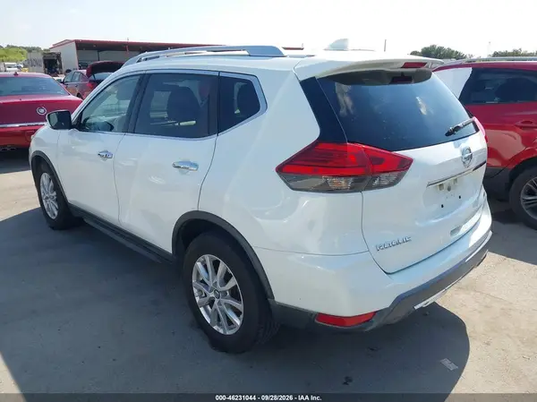 KNMAT2MTXHP548084 — 2017 Nissan Rogue, фото 3 с аукциона IAAI, Естественный износ