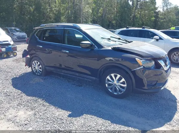 KNMAT2MT9HP561490 — 2017 Nissan Rogue, Передняя часть (Front & Rear), фото до ремонта