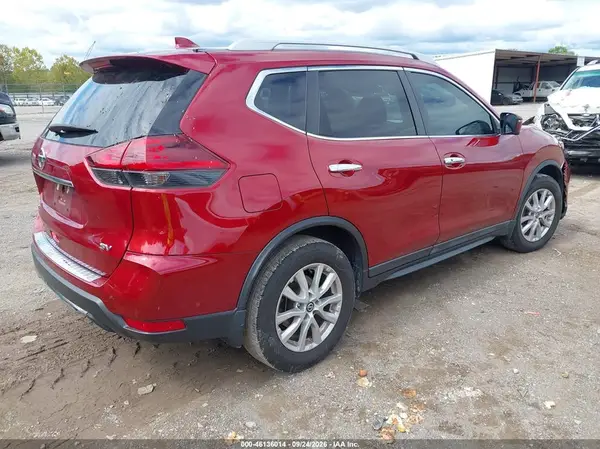 5N1AT2MT2JC748076 — 2018 Nissan Rogue, фото 4 с аукциона IAAI 07.10.2026, Передняя часть слева
