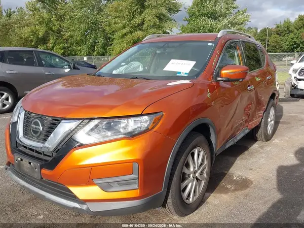 5N1AT2MV0JC797570 — 2018 Nissan Rogue, фото 2 с аукциона IAAI, Левый бок