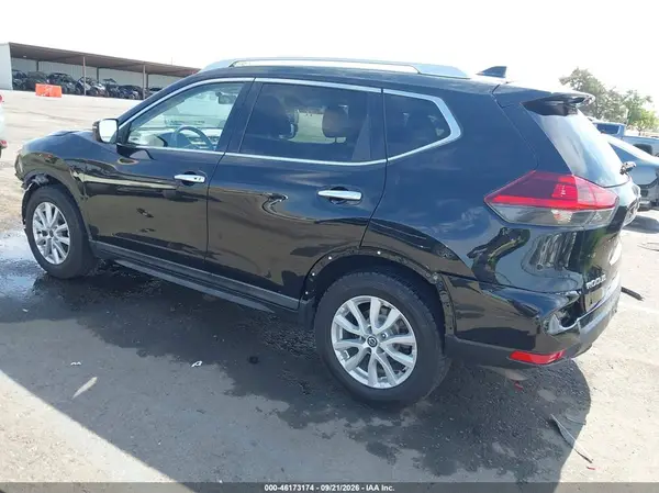 KNMAT2MT8JP506874 — 2018 Nissan Rogue, фото 3 с аукциона IAAI 14.10.2026, Передняя часть