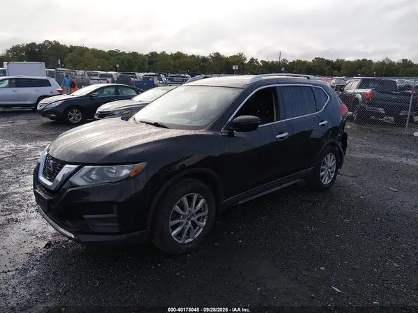 KNMAT2MV3JP610710 — 2018 Nissan Rogue, фото 2 с аукциона IAAI, Задняя часть слева