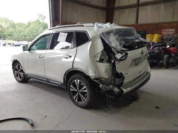 JN8AT2MV5JW309625 — 2018 Nissan Rogue, фото 3 с аукциона IAAI 07.10.2026, Естественный износ