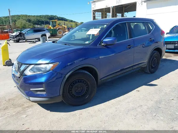 KNMAT2MV7JP571054 — 2018 Nissan Rogue, фото 2 с аукциона IAAI 09.10.2026, Естественный износ