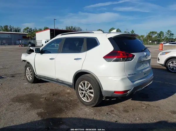 KNMAT2MT5JP552534 — 2018 Nissan Rogue, фото 3 с аукциона IAAI, Передняя часть