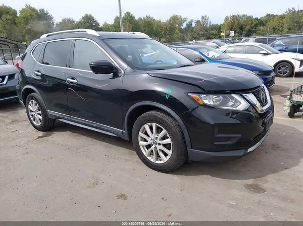 KNMAT2MV2JP562858 — 2018 Nissan Rogue, Передняя часть (Front End), фото до ремонта