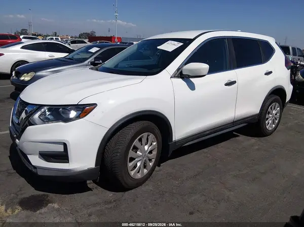 KNMAT2MT2JP614570 — 2018 Nissan Rogue, фото 2 с аукциона IAAI 10.10.2026, Правый бок