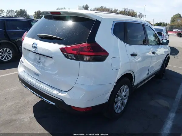 KNMAT2MT2JP614570 — 2018 Nissan Rogue, фото 4 с аукциона IAAI 10.10.2026, Правый бок