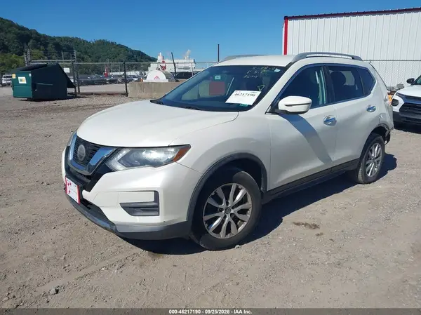 5N1AT2MV1JC708699 — 2018 Nissan Rogue, фото 2 с аукциона IAAI, Передняя часть