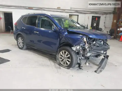KNMAT2MV0JP618229 — 2018 Nissan Rogue, Передняя часть, фото до ремонта