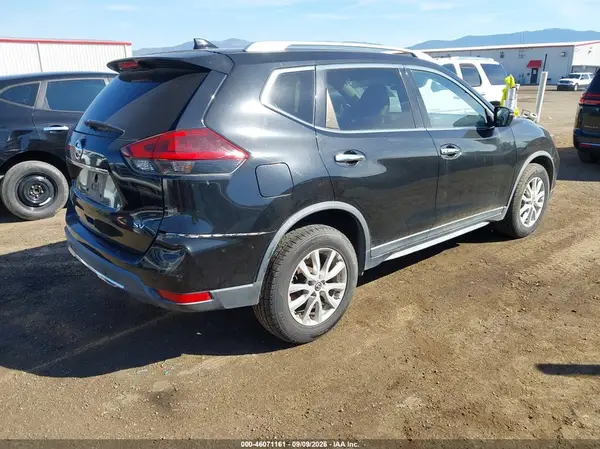 KNMAT2MT9KP524348 — 2019 Nissan Rogue, фото 4 с аукциона IAAI 13.10.2026, Естественный износ