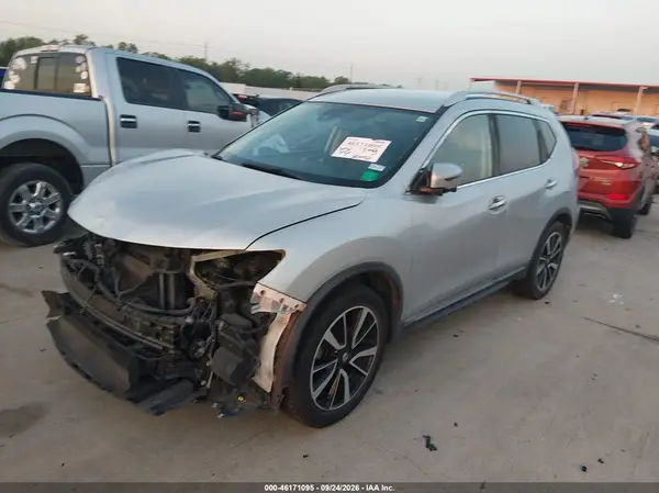 5N1AT2MT2KC805023 — 2019 Nissan Rogue, фото 2 с аукциона IAAI, Передняя часть