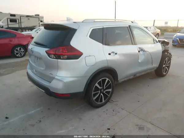 5N1AT2MT2KC805023 — 2019 Nissan Rogue, фото 4 с аукциона IAAI, Передняя часть