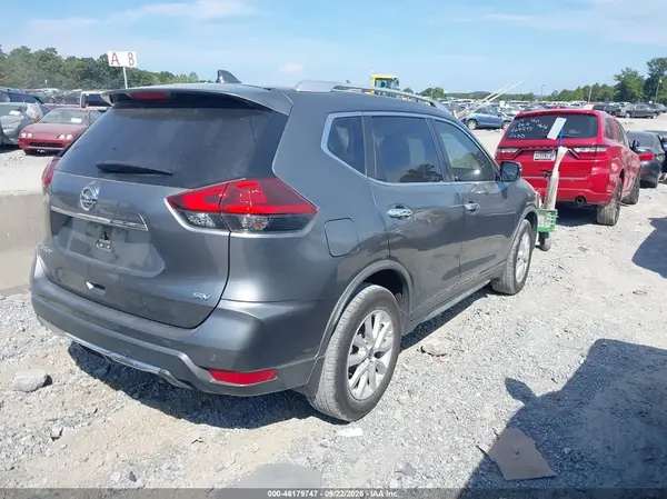 JN8AT2MT7KW502584 — 2019 Nissan Rogue, фото 4 с аукциона IAAI 13.10.2026, Повреждения со всех сторон