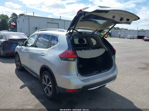 JN8AT2MV7KW378785 — 2019 Nissan Rogue, фото 3 с аукциона IAAI 20.10.2026, Биологическая или химическая опасность