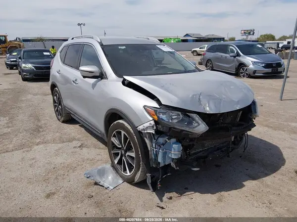 5N1AT2MV1KC744393 — 2019 Nissan Rogue, Передняя часть (Front End), фото до ремонта