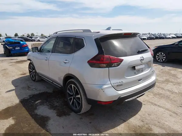5N1AT2MV1KC744393 — 2019 Nissan Rogue, фото 3 с аукциона IAAI, Передняя часть