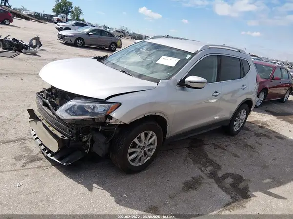 KNMAT2MT0KP528644 — 2019 Nissan Rogue, фото 2 с аукциона IAAI, Передняя часть