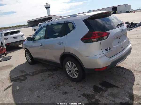 KNMAT2MT0KP528644 — 2019 Nissan Rogue, фото 3 с аукциона IAAI, Передняя часть