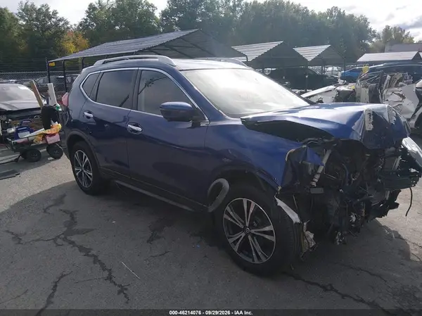 JN8AT2MV3KW377570 — 2019 Nissan Rogue, Передняя часть (Front End), фото до ремонта